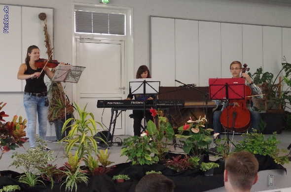http://www.beruflichesgymnasium.de/pixlie/cache/vs_Jubilaeum 2015_IMGP2811.JPG